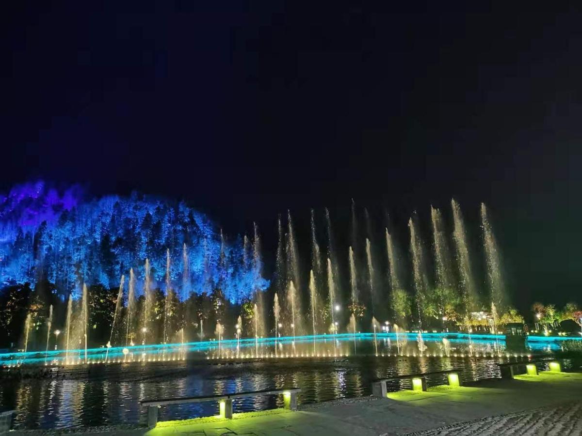 Xidi Kunlun International Hostel Yi (Anhui) Екстериор снимка